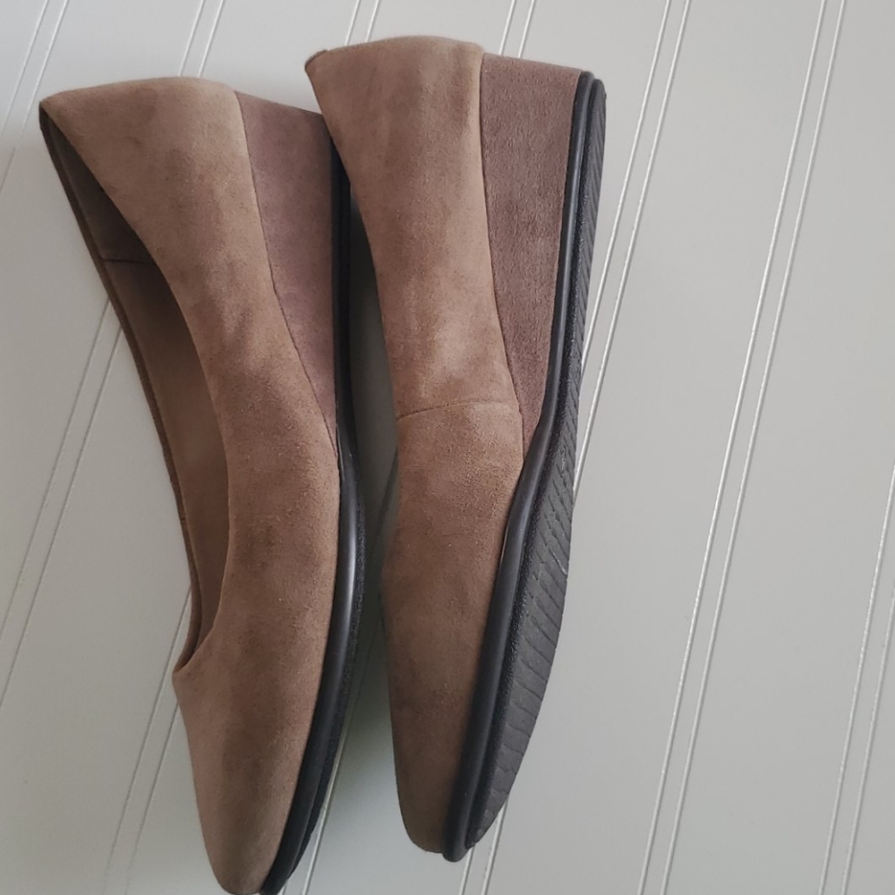 360 Easy spirit shoes